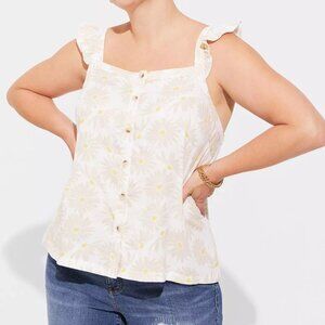 Torrid Dudfold Ruffle button front tank in daisy daydream